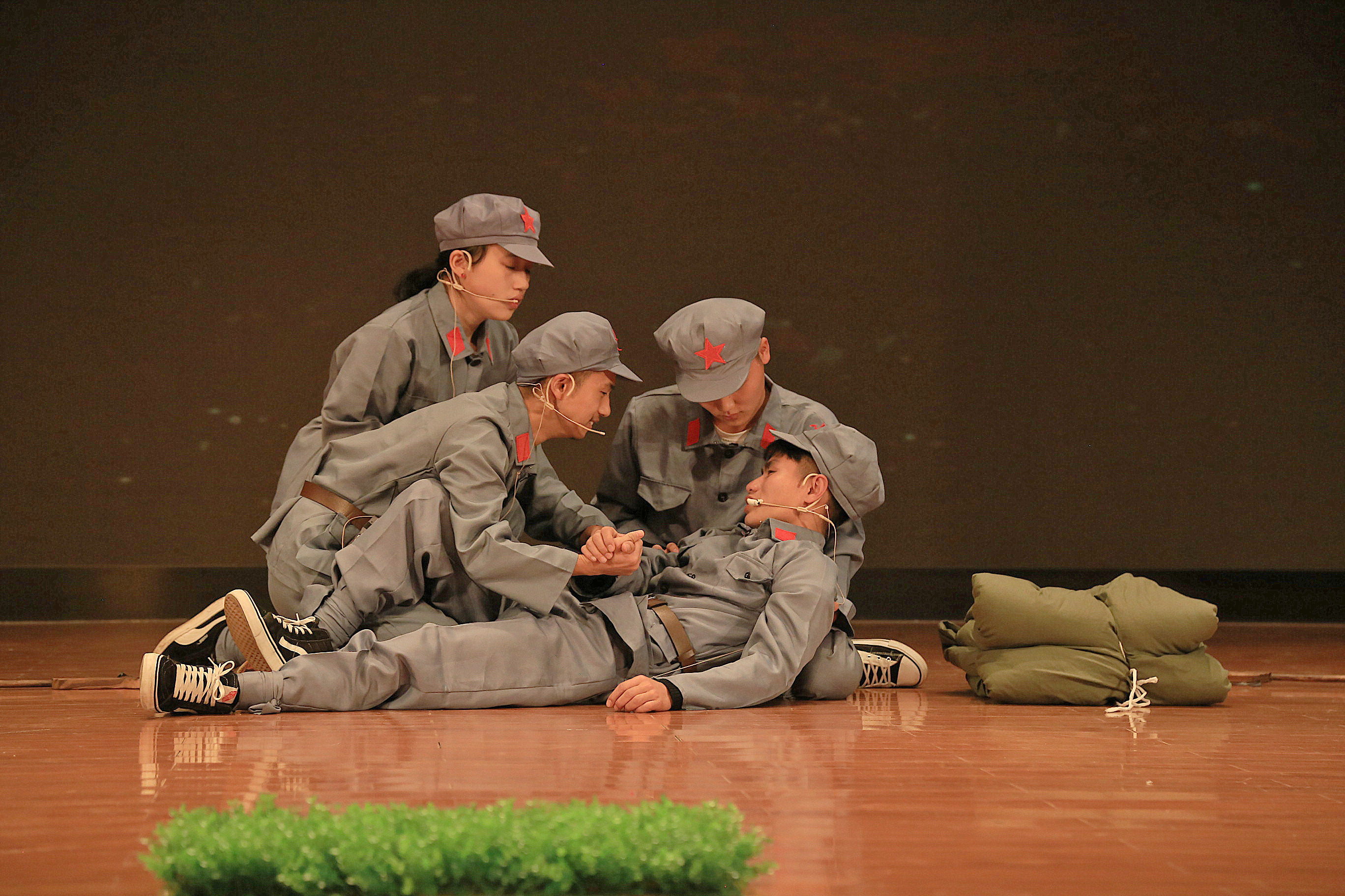 重温历史,传承红色基因 ——我校成功举办第四届历史舞台剧比赛