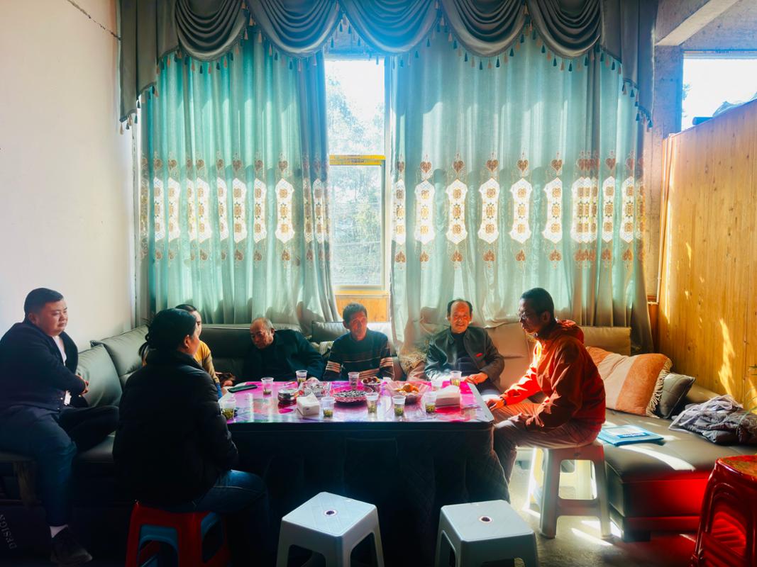 茶油专家姜金仲受邀到我院驻村点木黄镇桅杆村考察指导